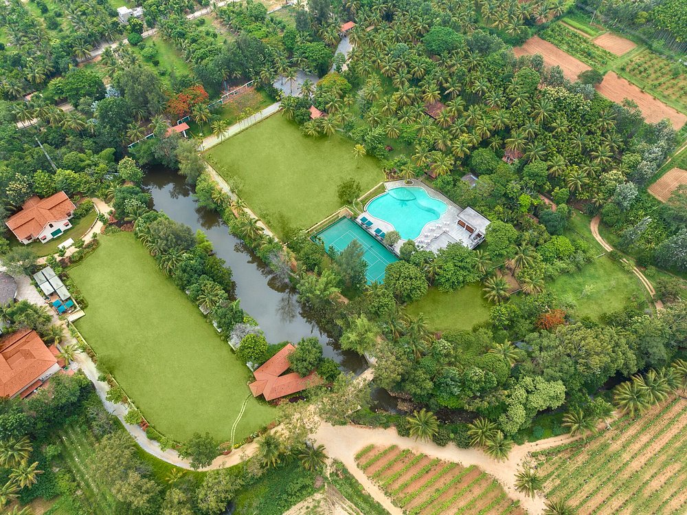 Big Banyan Resort - Photo 2